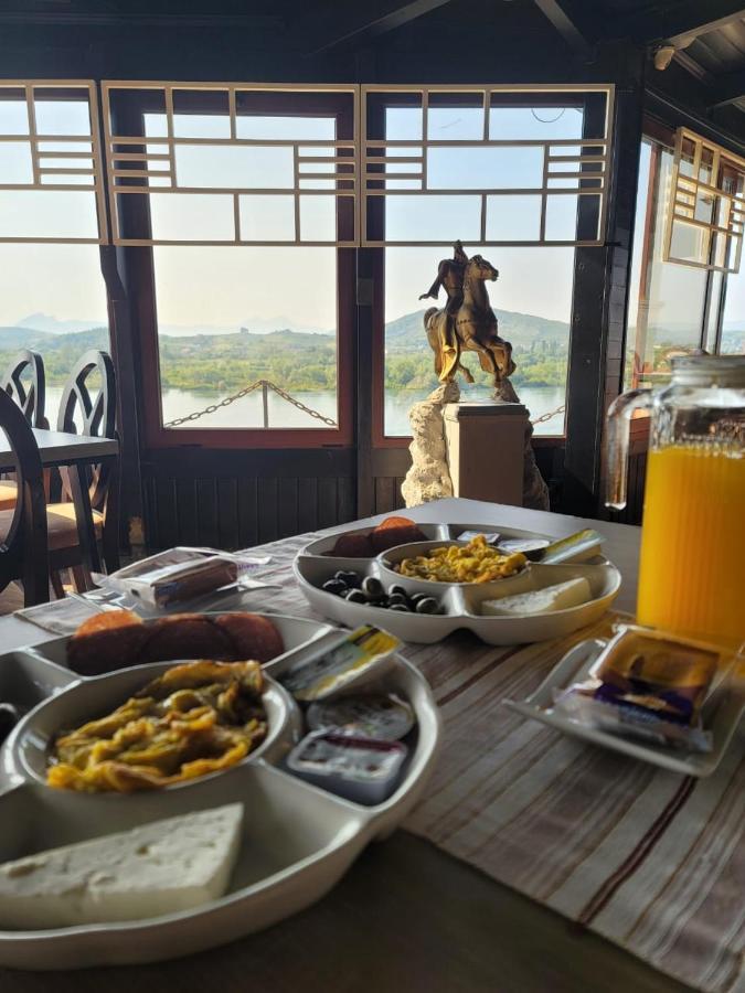 Canaj Hotel Iliria المظهر الخارجي الصورة