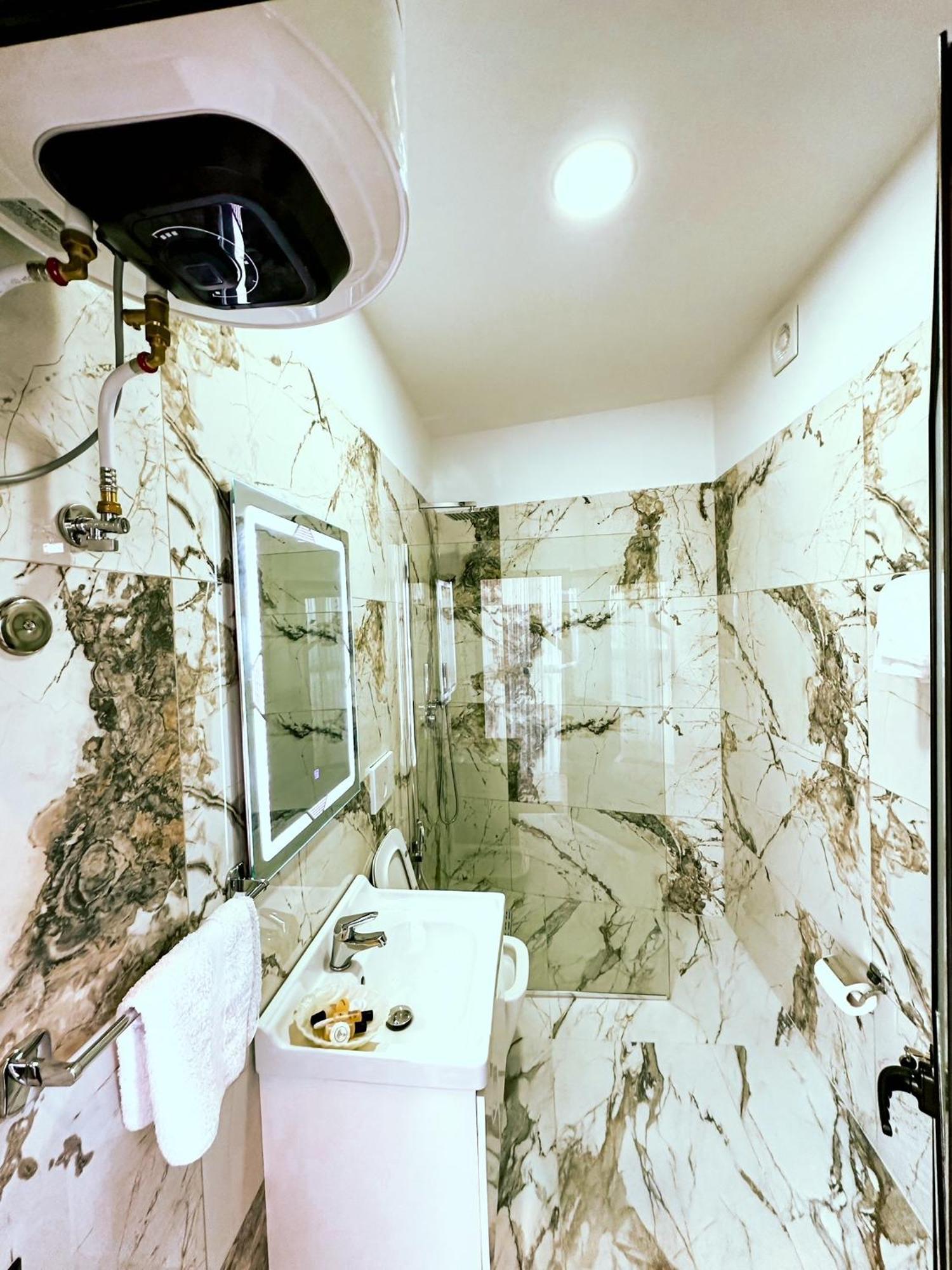 Canaj Hotel Iliria المظهر الخارجي الصورة